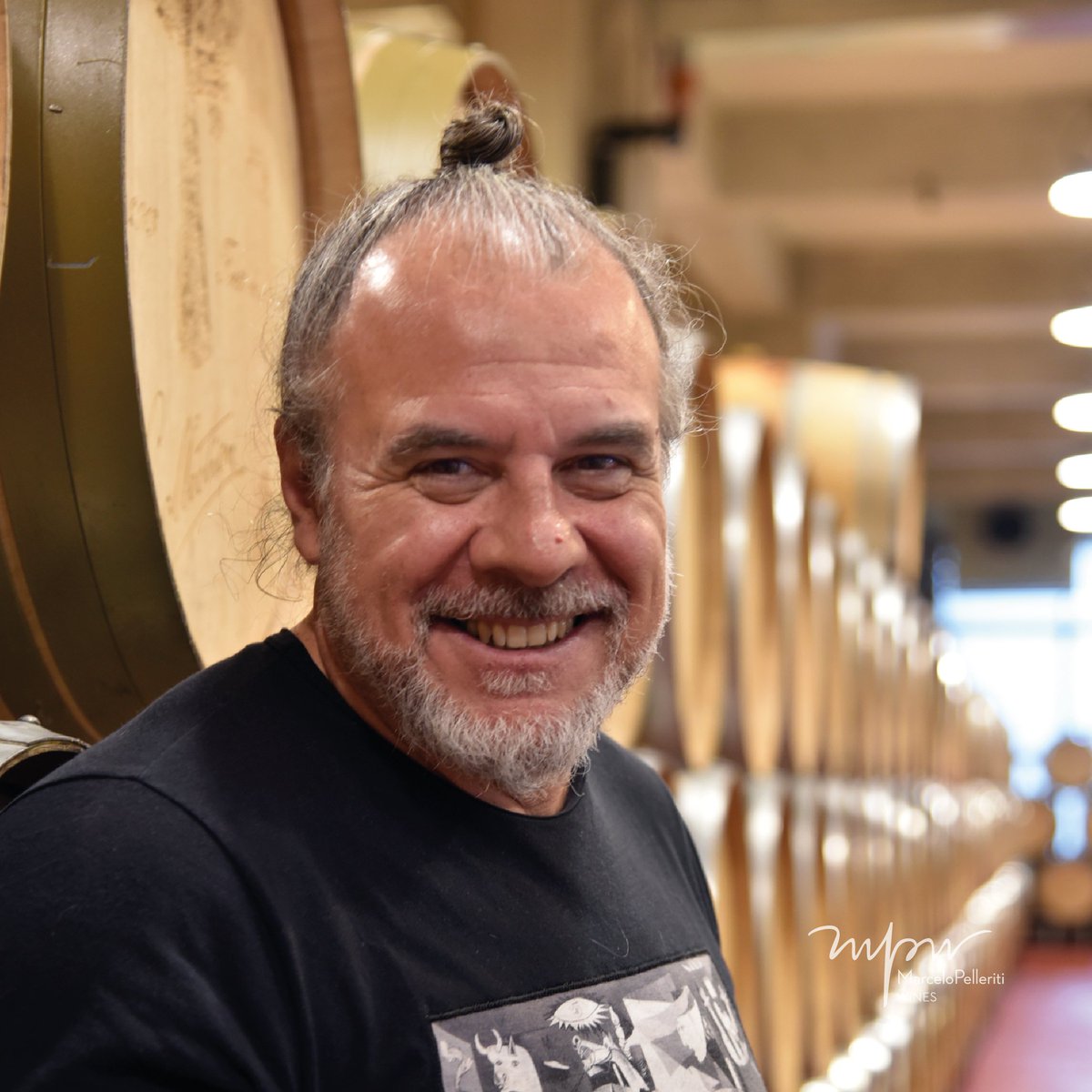 “La música del trabajo, la adrenalina que provoca, es lo que quiero transmitir en cada vino. Siento que la sumatoria de detalles hace a un gran producto". <a href="/MarcePelleriti/">Marcelo Pelleriti</a>
Descubrí la magia del proceso en cada vino de autor. 
Encontralos en wines.monteviejo.com.ar/pelleriti 
#Argentina