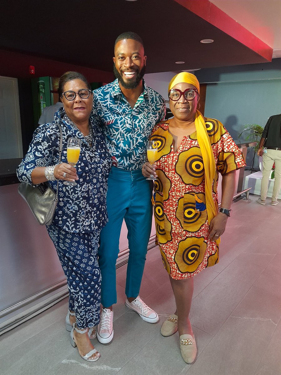 CaroleBeckford's tweet photo. #AMPLIFIEDMentorship 
#BeerCreativity 
#RedStripeCorporate 
#SagicorSTRONG @CorpEccentric @marciaforbes https://t.co/FqP0PWHZBp