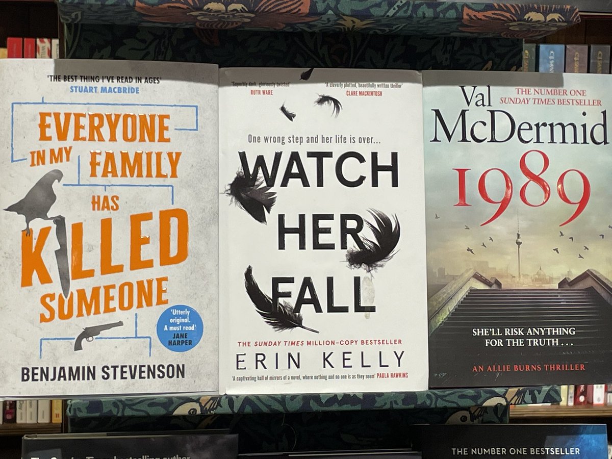 AlisonLMercer's tweet photo. Spotted in the wild at @DauntSummertown - @mserinkelly #WatchHerFall… https://t.co/IK47a7WAsU