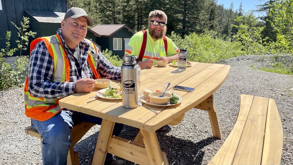 CoeurAlaska's tweet photo. 1/2 Last school year we collaborated with the #JuneauDouglasHighSchool (#JDHS) wood shop to offer a real-life project for their students. #CoeurAlaska provided the materials, and the students built beautiful picnic tables for our #mine site! #AlaskaMining #FutureMiners https://t.co/hj7cbfzWp3