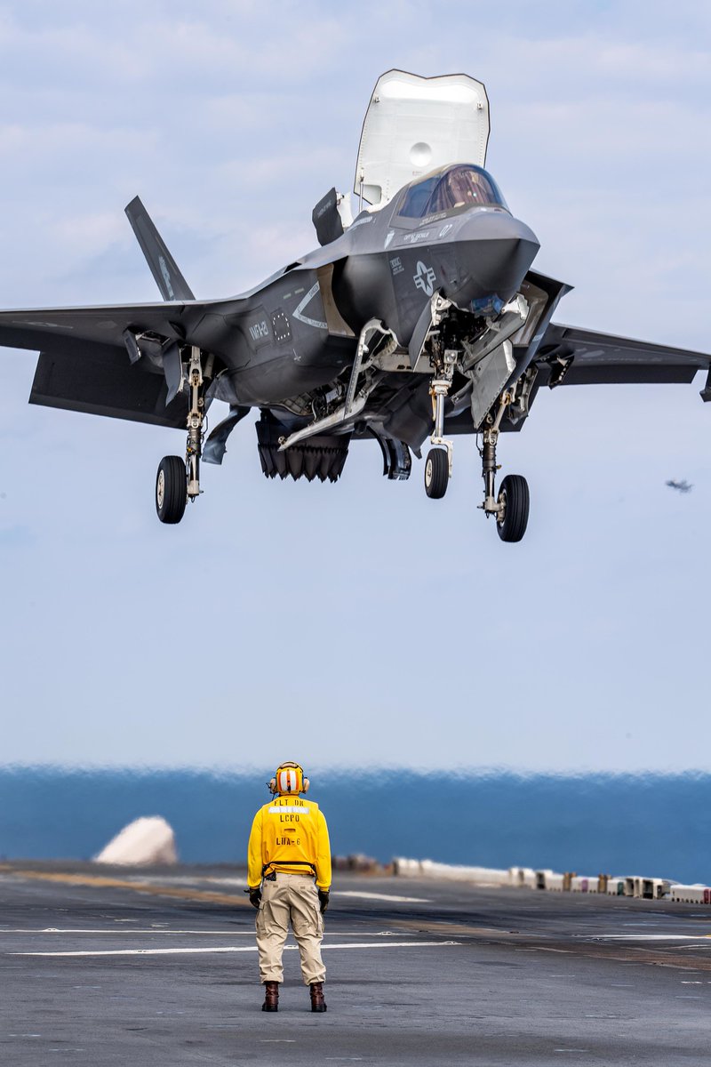Have you heard?! Tha Navy is offering up to $115K in enlistment bonuses for a limited time!

Yeah! You read that right!! One hundred fifteen dollars in bonuses could be yours! This will not last long! ACT NOW!

Navy.com/local or call (480) 382-8050 to see if you qualify!