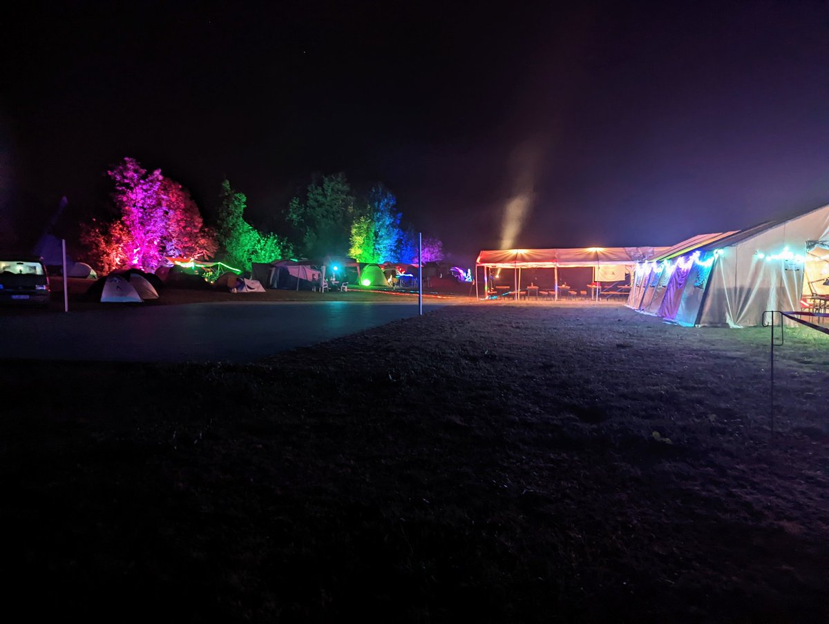 Taxxizz's tweet photo. Hach... #vvoidcamp https://t.co/VYtP9yTfgU