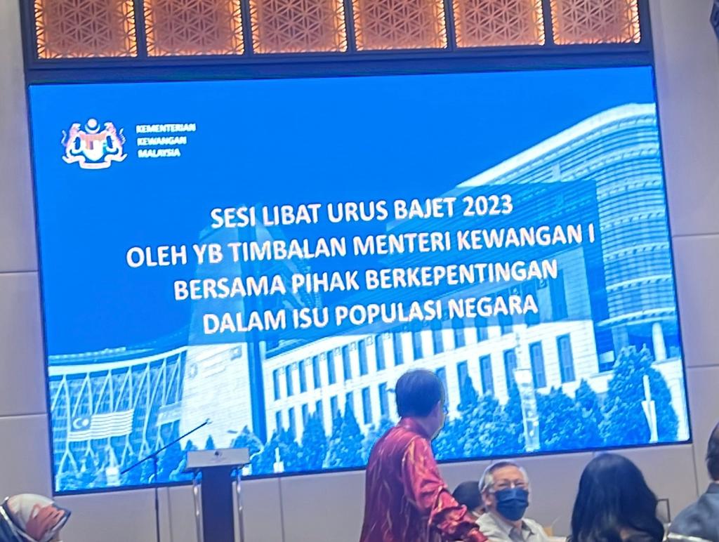 bppd_dosm's tweet photo. Sesi Libat Urus Bajet 2023 oleh YB Timbalan Menteri Kewangan I Bersama Pihak Berkepentingan Dalam Isu Populasi Negara
#StatsMalaysia
#DOSM
#BPPD https://t.co/EMCTNLVbwd