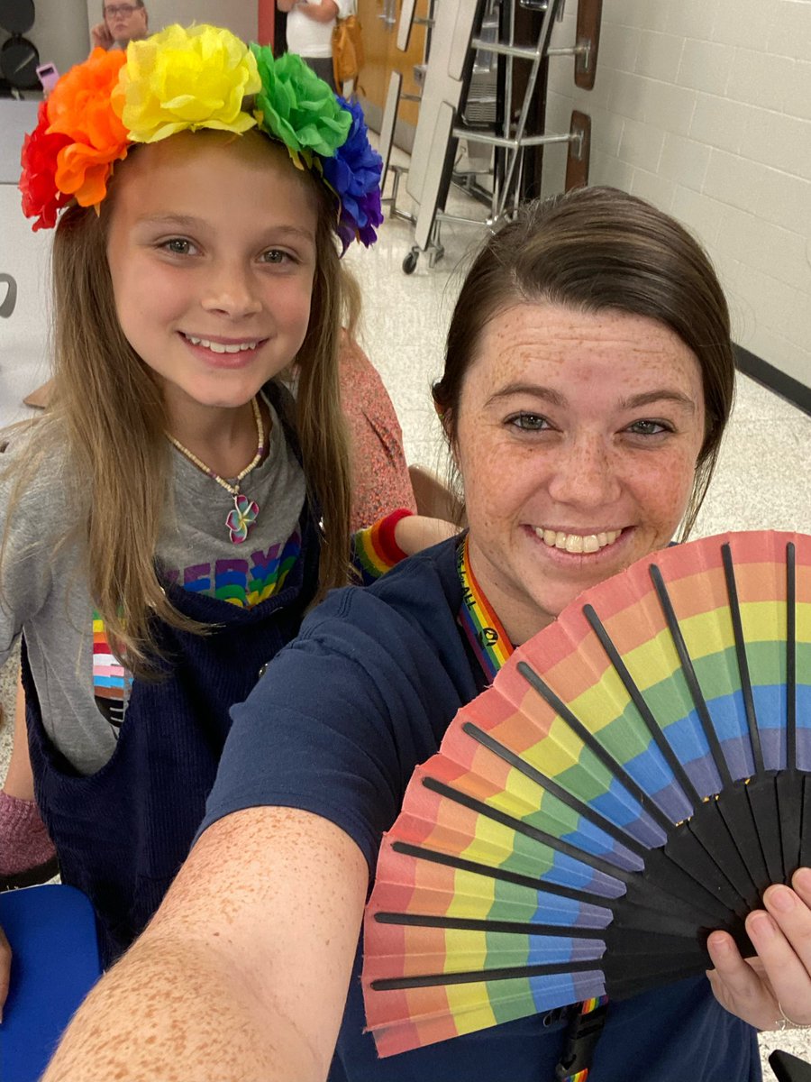 BMSOwls's tweet photo. Have you heard about our GSA club? All grade levels + all humans are welcome!  

See @mckenziescience or @MsB_MEd for more info! #OpenMinded https://t.co/TYloaCvTUZ