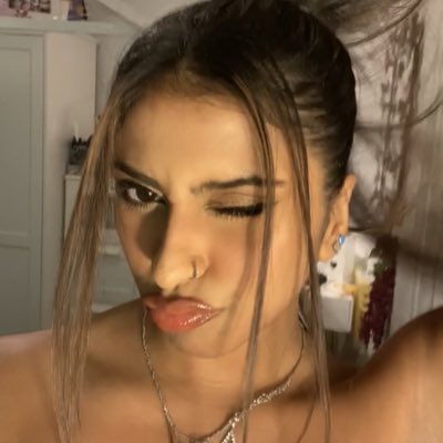 AmritMitz's tweet photo. #NewProfilePic https://t.co/xDAqBpfO3O