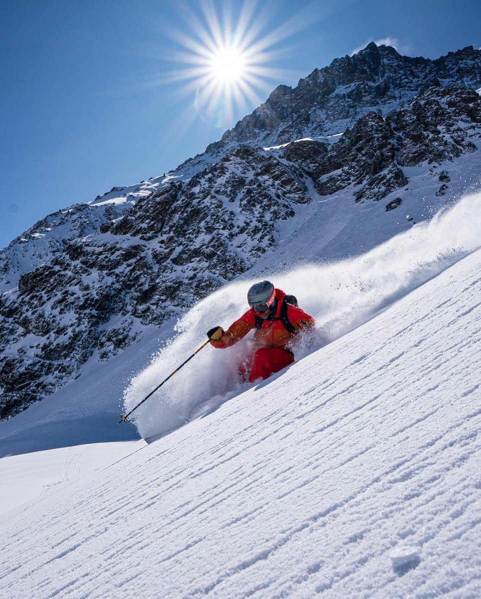 powderhounds1's tweet photo. The conditions in Portillo Chile has been amazing this week #skiportillo #portillochile #skichile PC: @sbrunso #powderskiing #skiing #onlyinportillo https://t.co/DK9Vx1JvLt