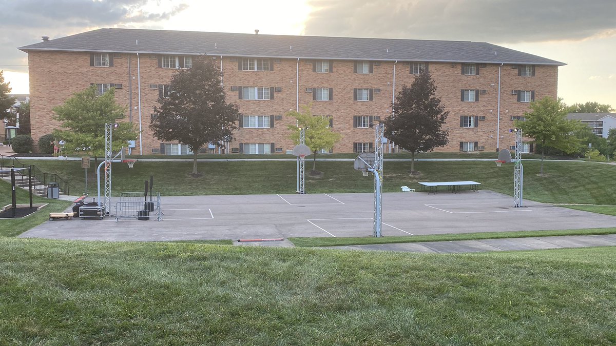 gkeucher's tweet photo. Just an hour and a half and this place will be full of students! #PartyInTheWoods #WelcomeRaiders #FirstCollegeParty #GreekLife https://t.co/TVD5oolQNQ
