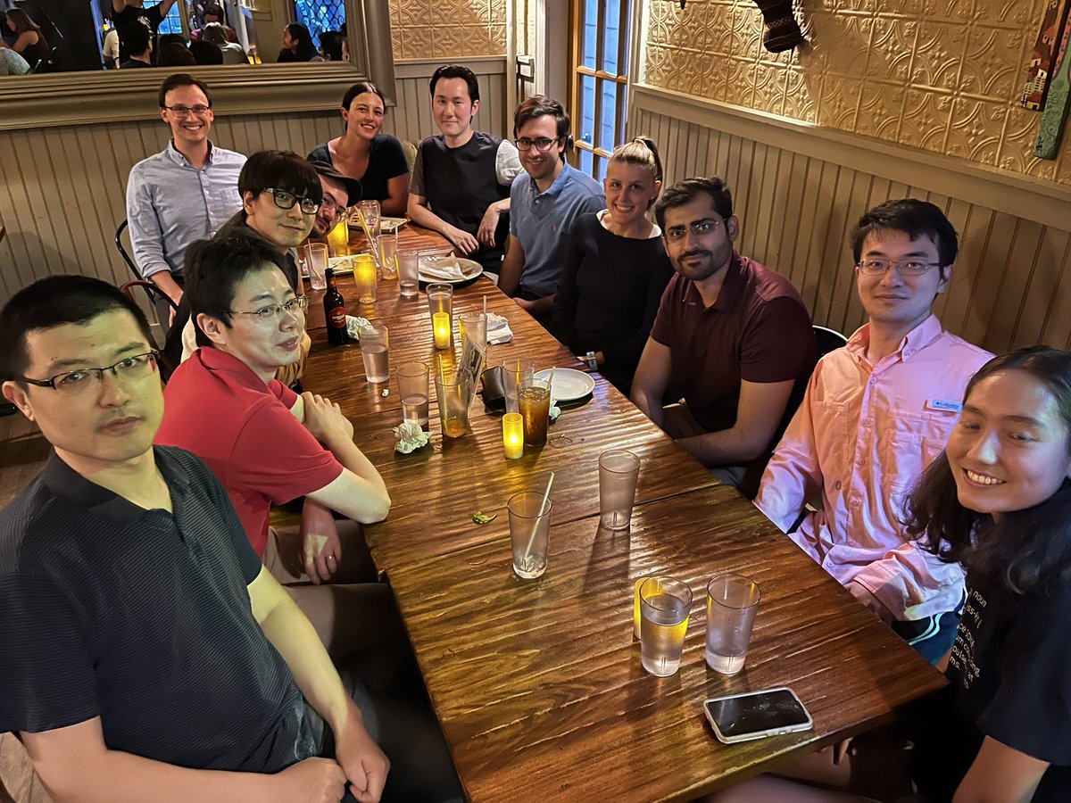 HParkLab's tweet photo. Farewell to @NabeelAslamMZ! He will be starting his own lab as a PI in Germany. The Park lab, @HarvardCCB, and @harvardphysics will miss you! #AcademicTwitter #AcademicChatter @Harvard https://t.co/YowsrcKlxr