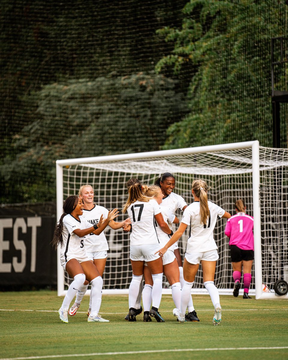 First goal feels😍😍

#GoDeacs🎩⚽️
