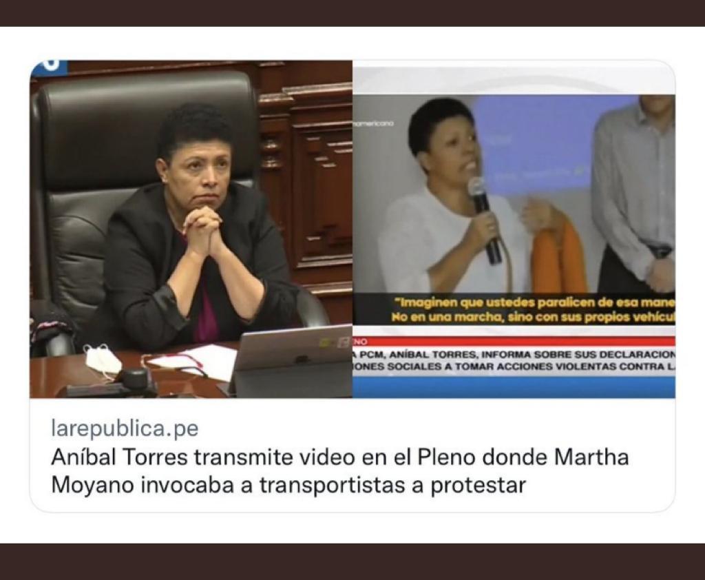JUlIOSCHIAPPAP's tweet photo. Chika mira asustada vídeo del gran Cineasta Caníbal. https://t.co/8N6GNjRNG9