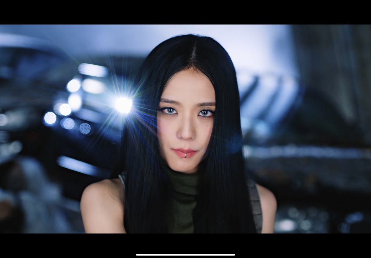 uuuuyytd's tweet photo. พี่ซูสวยแบบตะโกน 🤏🥺 #PinkVenomOutTODAY #PINKVENOM  #BLACKPINK https://t.co/jSecgsSnXh