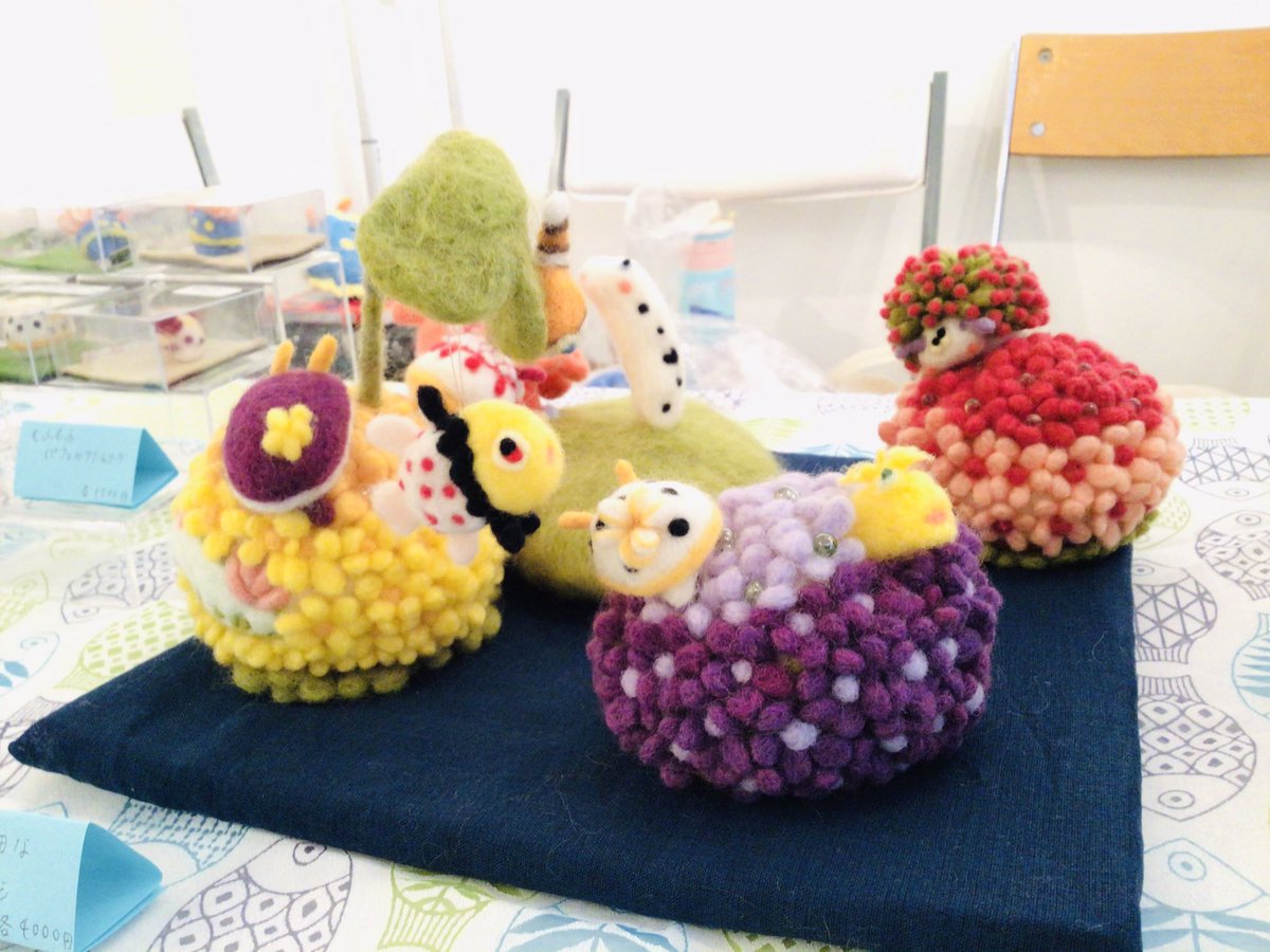 df_vol_nichijo's tweet photo. 🧜‍♀️『ウミウシ展』🎣
EAST館101-bでリアル開催中🏝@umiushi_ten 

ウミウシ作家6名によるウミウシ作品展示販売会です♪
今年もウミウシまみれの夏をみんなでたのしみましょう🌟

展示は8/21まで、是非お越しください☺️

#デザフェス #デザフェスギャラリー #原宿アートヴィレッジ https://t.co/x2AA88YSXg