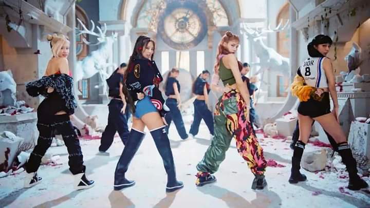 jslbpink's tweet photo. Blackpink regresó para demostrar porque son las reinas y el mejor grupo femenino de la historia.

BLACKPINK IS BACK
#PinkVenomOutTODAY
#PINKVENOM #BLACKPINK https://t.co/DlTeDdBOfl https://t.co/r74NLNcXqY