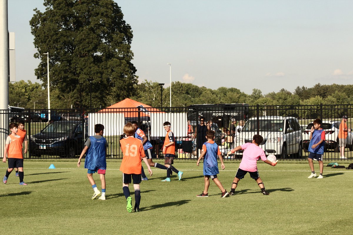 IllinoisFC's tweet photo. You only turn 40 once. IFC celebrated with some pick up soccer and watching the Illini women win. https://t.co/4m7ihLAj7D