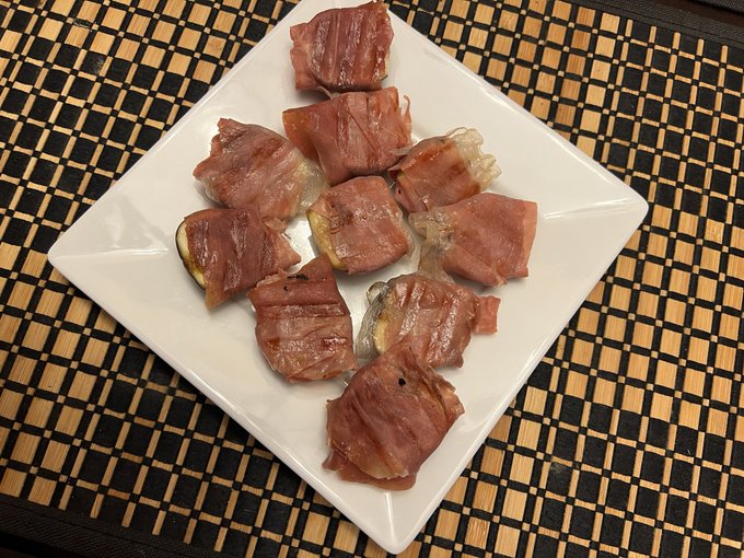 Amazing dinner made by @spfotola https://t.co/n9nbVIbMTQ<a class="tags" target="_blank" title="On Twitter" href="/?out=eyJ0eXAiOiJKV1QiLCJhbGciOiJIUzUxMiJ9.eyJpYXQiOjE3MjA4NTYzMjAsImlzcyI6InR3cG9ybnN0YXJzLmNvbSIsIm5iZiI6MTcyMDg1NjMyMCwiZXhwIjoxNzUyMzkyMzIwLCJyZWRpcmVjdF91cmwiOiJodHRwczovL3R3aXR0ZXIuY29tL3NwZm90b2xhIn0.-JqQyLzank95tWwrDJaaXGHiR6wJNcebrFKLi0TdFGKJtW95TMFV0pLpUmjDSxVc66gJkOwQSKaRcMrigns_sg">@spfotola</a>