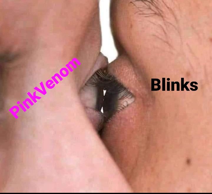 CshotsGuy's tweet photo. Esque mrk no me puedo despegar del M/V  Dios traiganme una coca que se me bajo la presión
#PINKVENOM  
#BLACKPINK https://t.co/fQhoGRRzFf