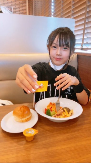 Twitterのコスプレ画像12