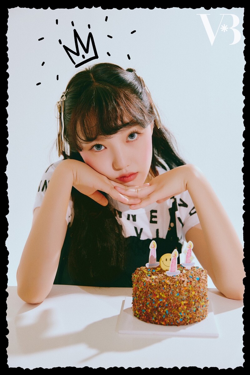 kvibe_yonhap's tweet image. Hey guys, here are some of the photos of #Yerin from #Gfriend at the photo shoot of MZ magazine "#YOURVIBES"🎵🎶🧡💜😍♥️

#여자친구 #kpop @GFRDofficial 

k-odyssey.com/news/newsview.…