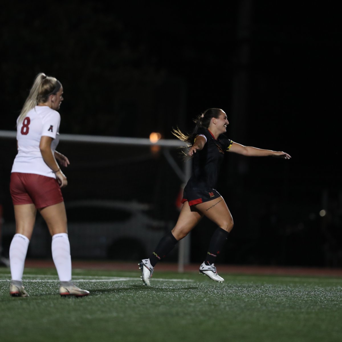TerpsWSoccer's tweet photo. All smiles for @alinastahl first goal as a Terp 😀😀 https://t.co/tdpoz7LTDt