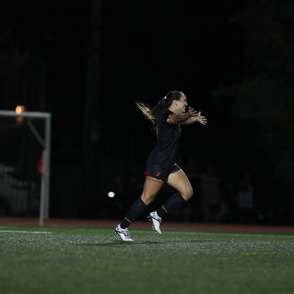 TerpsWSoccer's tweet photo. All smiles for @alinastahl first goal as a Terp 😀😀 https://t.co/tdpoz7LTDt