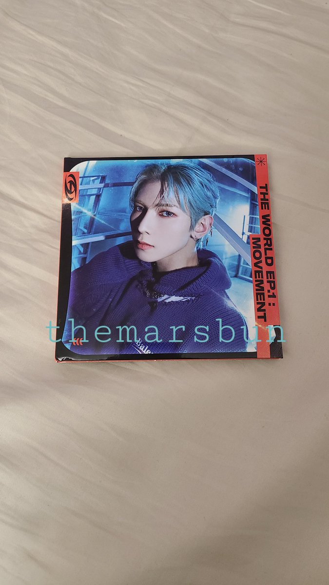 themarsbun's tweet photo. ATEEZ DIGIPAK GIVEAWAY. US ONLY. YEOSANG VERSION. THE WORLD EP1: MOVEMENT. I have this to giveaway bc i bought a lot of albums. YES, includes the hello82 exclusive photocard. Reply with your favorite stage this era so far. FIRST REPLY GETS IT. CANNOT ENTER AGAIN. #ATEEZGA #ATEEZ https://t.co/Hw1Y18XY0q