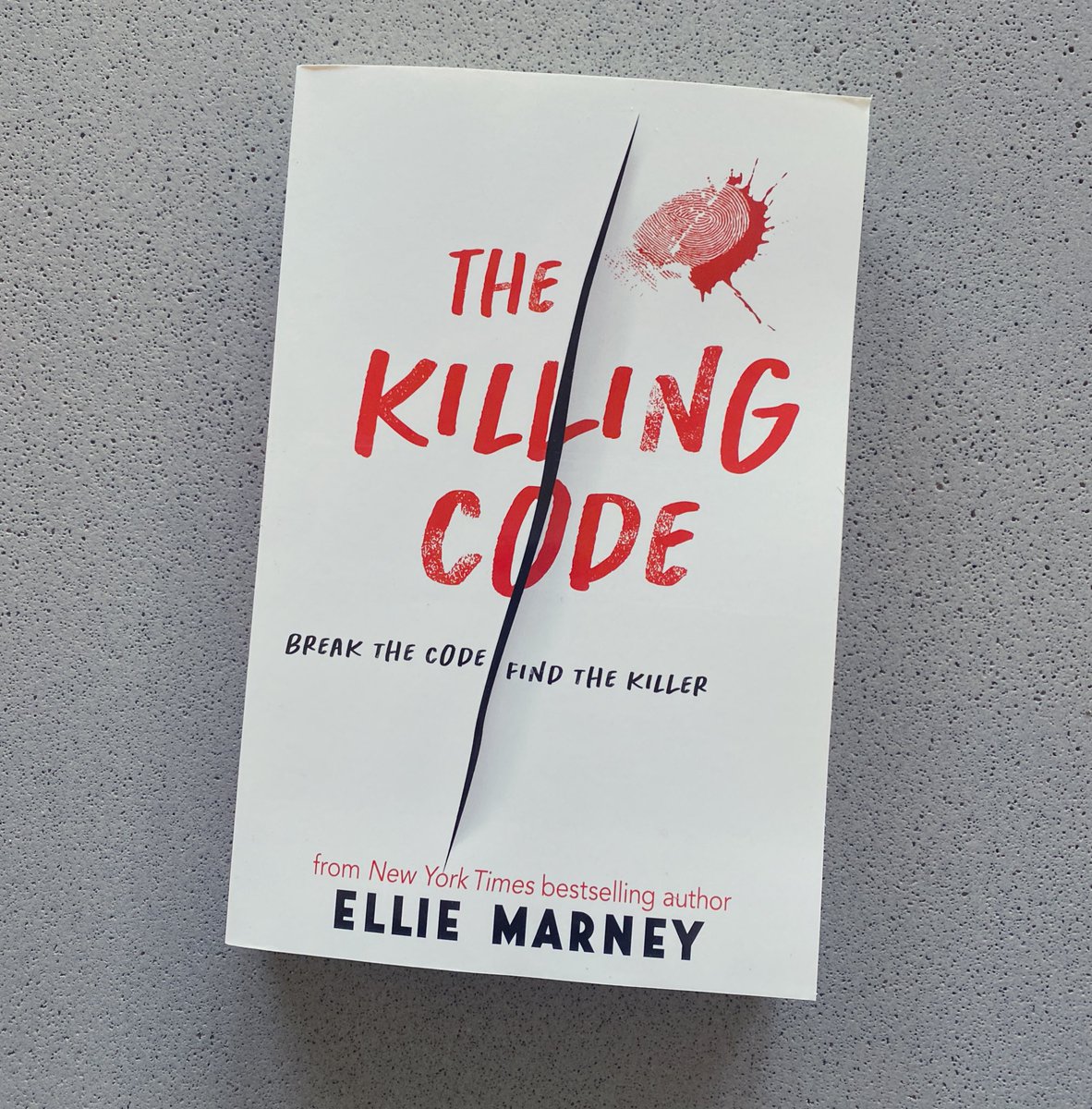 danielle_binks's tweet photo. What a way to celebrate #CBCABookWeek - come home to find an early copy of @elliemarney’s #TheKillingCode! Thank you @AllenAndUnwin — it’s out on September 20! #LoveOzYA https://t.co/nZiym1XzEM