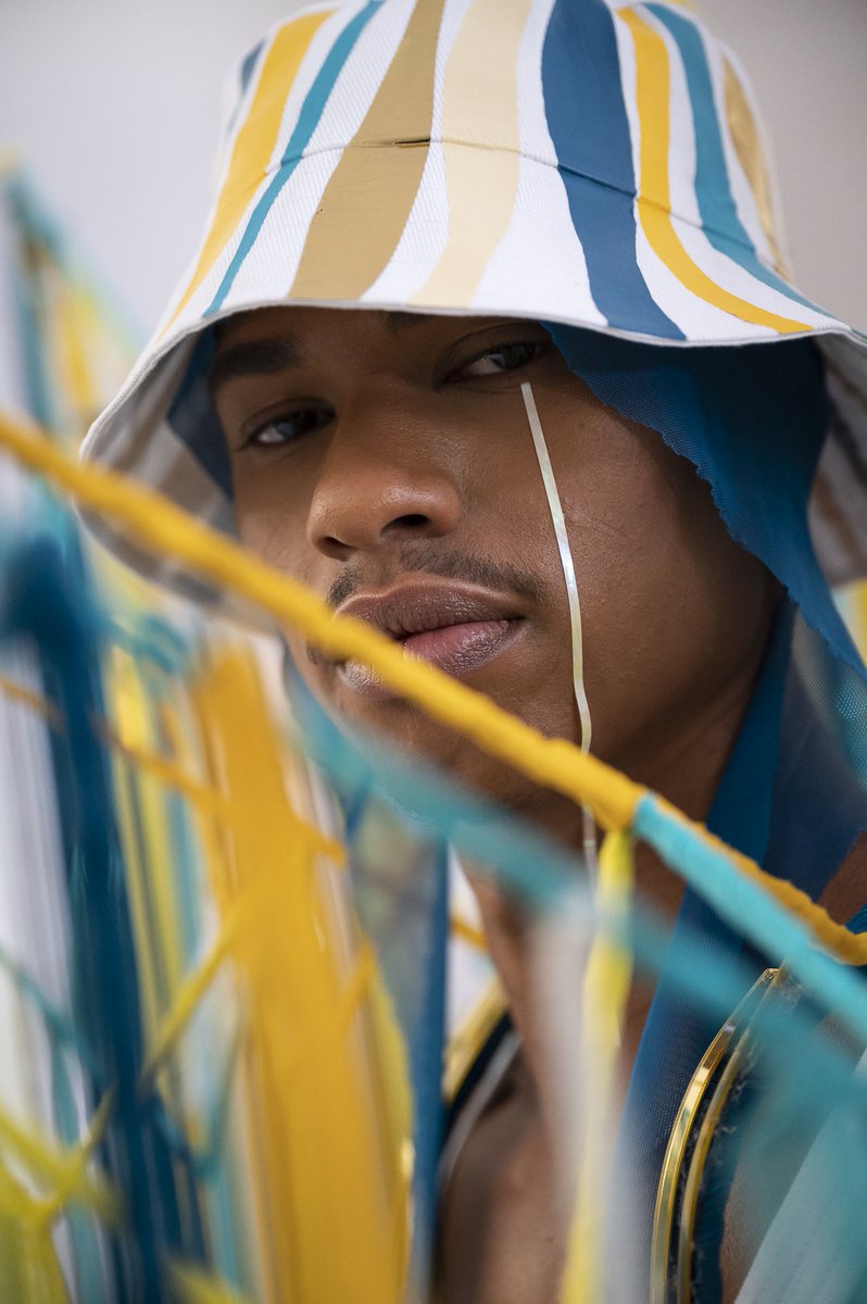 Ladies! Y’all know those pockets will be put to good use on the road! 👀🤩 <a href="/LTCarnival/">LOST TRIBE Carnival</a> 📸 @kwamethelight