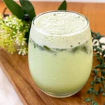 材料を合わせたら後は振るだけで作れちゃう!簡単で美味しそうな「抹茶オレ」のレシピ!