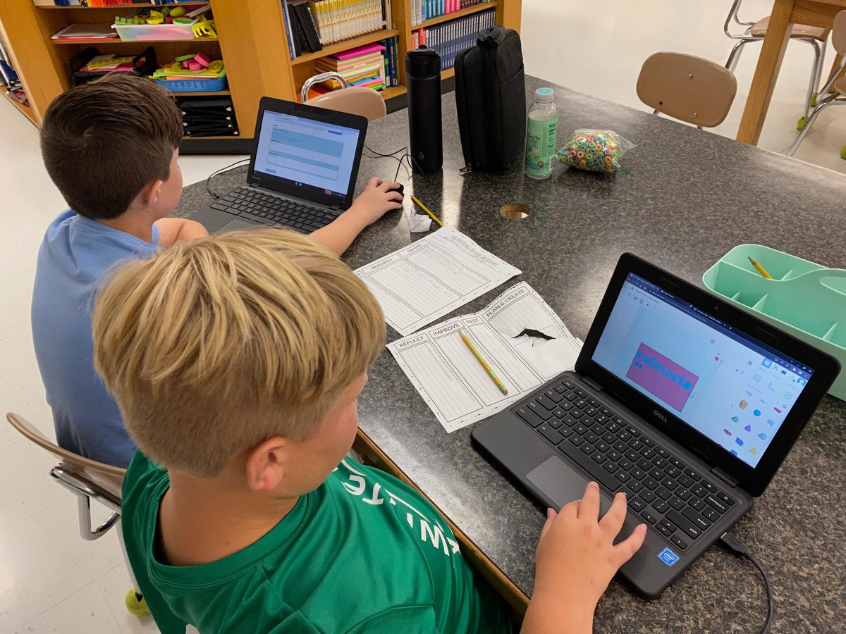 WhiteHouseMiddle tweet media