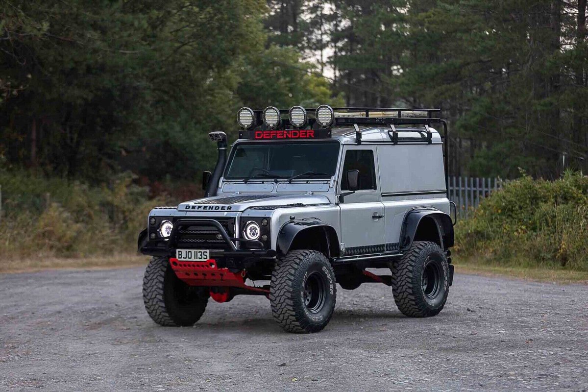 LandyDefender90's tweet image. Land Rover Defender 90 Td5 67,300 miles,1 Previous Owner - defender-landrover.co.uk/2022/08/land-r…