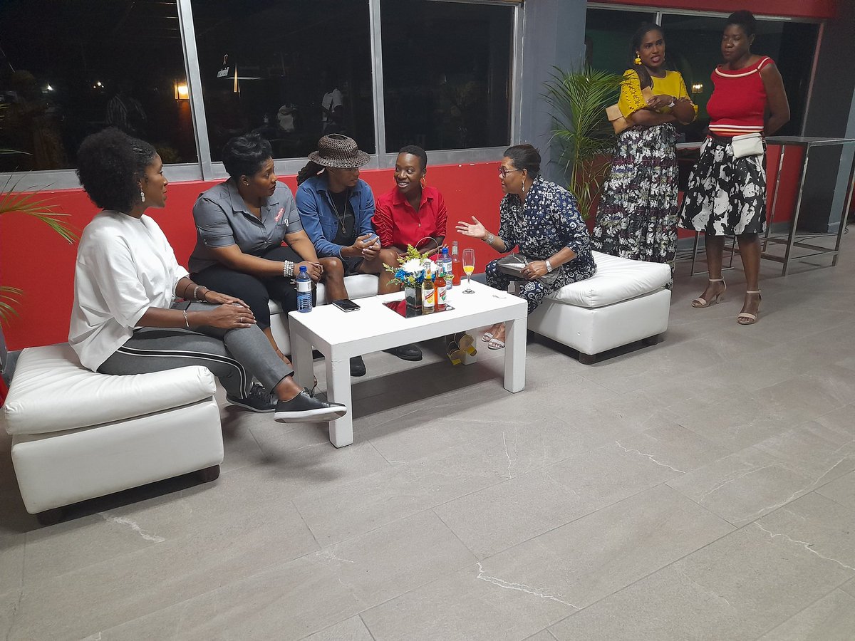 CaroleBeckford's tweet image. #AMPLIFIEDMentorship 
#BeerCreativity 
#RedStripeCorporate 
#SagicorSTRONG