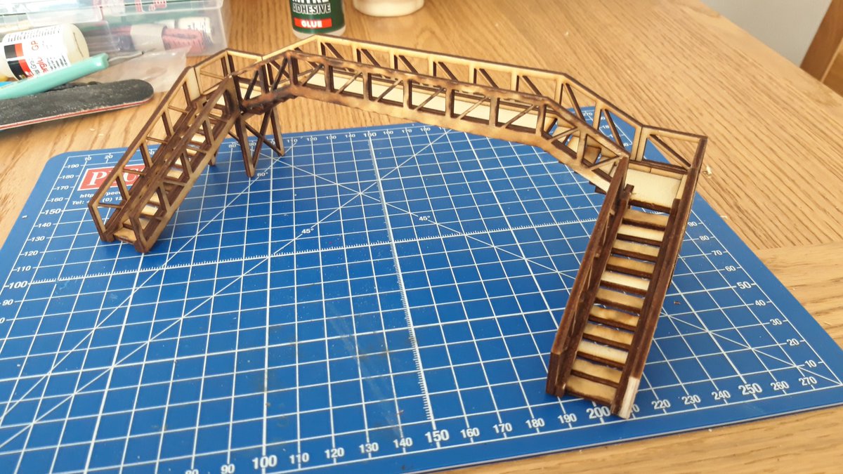 Knuckles / Sparkshot / SCC tweet media