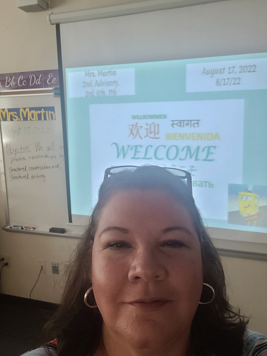 mmm4ells's tweet photo. Putting my 7 Steps into practice. Day 1 of HS ESL. Trainer to teacher. If you preach it you gotta teach it.😁 #7STEPS #EBS #ELS #MLLS @Seidlitz_Ed https://t.co/EsOVeCE2uQ