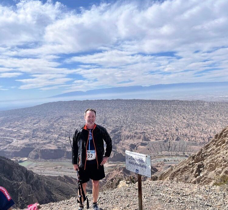 🏔 Tierra de gigantes Campeonato Sudamericano de Trail y Ultratrail ¡Felicitaciones 🏃🏻 Fer!!!!3️⃣5️⃣km 👏🏼👏🏼👏🏼👏🏼 #tierradegigantes #sudamericanodetrail 
#runninglife #runningmotivation #runnercommunity #esdecorredores #running #runners #danielsimbronrunning #keeprunning