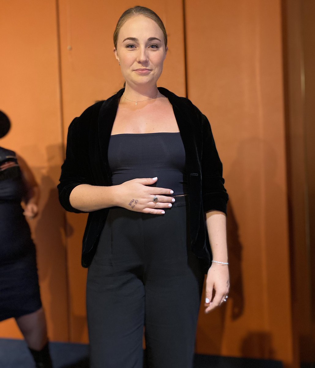 Some of the loudest boos at the #Ernies were for men who insulted 2021 Australian of the Year <a href="/TamePunk/">George</a> Because we know those men meant us too, but Grace Tame took the bullet. 

Meet Lily, who came to the awards as Grace. Imitation is flattery.

We salute you, Grace Tame. ✊