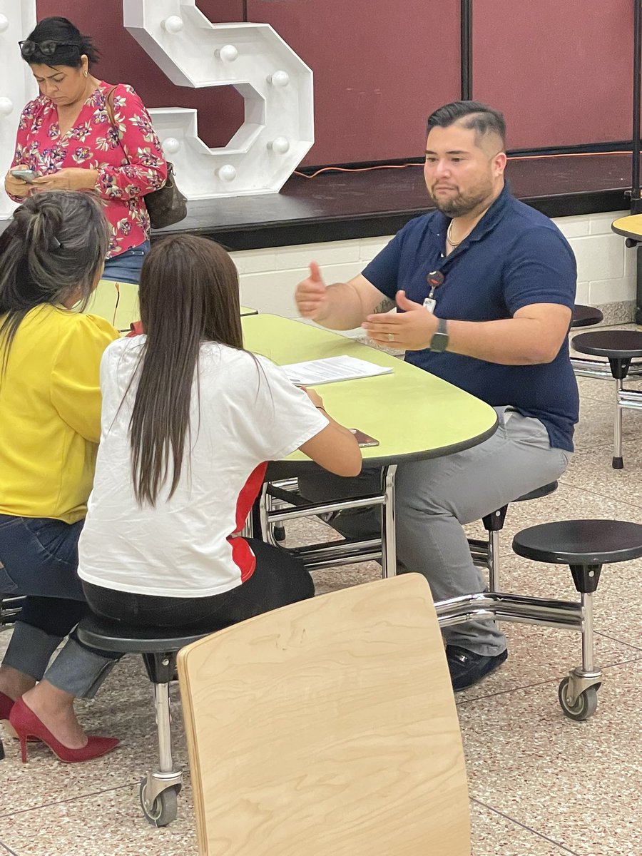 Celina Grienier tweet media