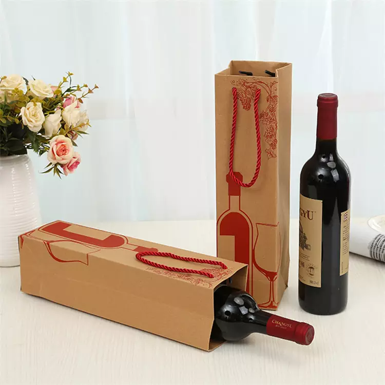 LtdFullsun's tweet photo. Custom design wine gift paper bag with handle

For more paper bag pls visit our website: https://t.co/xL5TcI5HG6

#custombox
#winebox
#paperbag
#custombag
#winebag
#shoppingbag
#giftbag https://t.co/CLQnLsKAYe