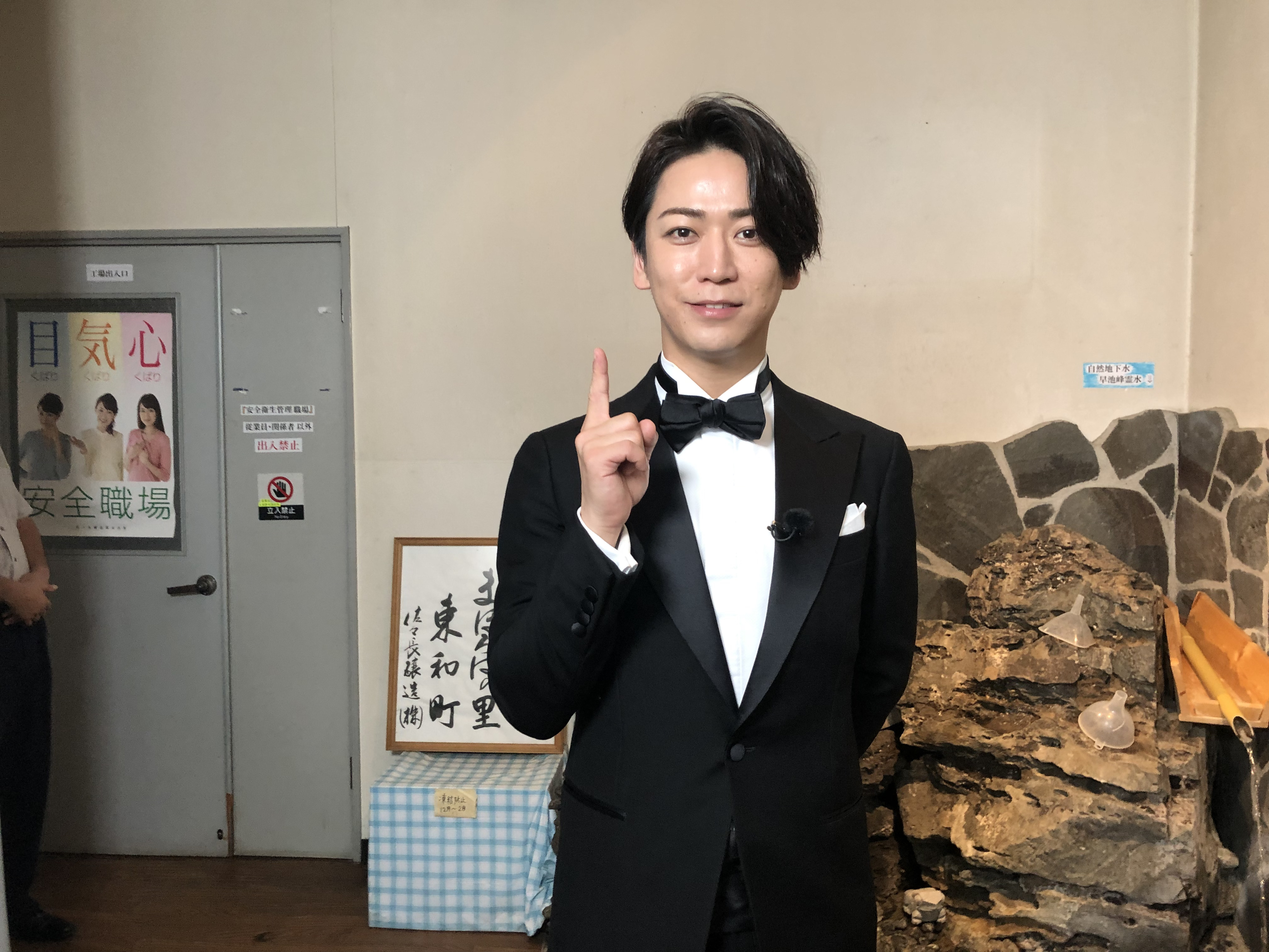 FafMwr-aUAAUM2d?format=jpg&name=4096x409