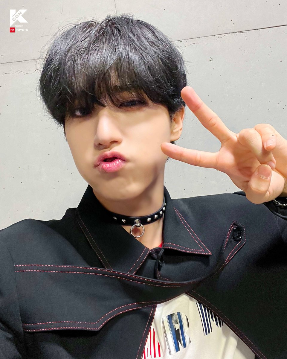 kconusa's tweet photo. KCON 2022 LA 💙D-1💚

Ding Dong~💌 Selfies for STAY have been delivered💕
8/19~21(PDT), have fun with @Stray_Kids at KCON 2022 LA🥳

#KCON #KCON2022LA #StrayKids #스트레이키즈 https://t.co/2N3UutNHb3