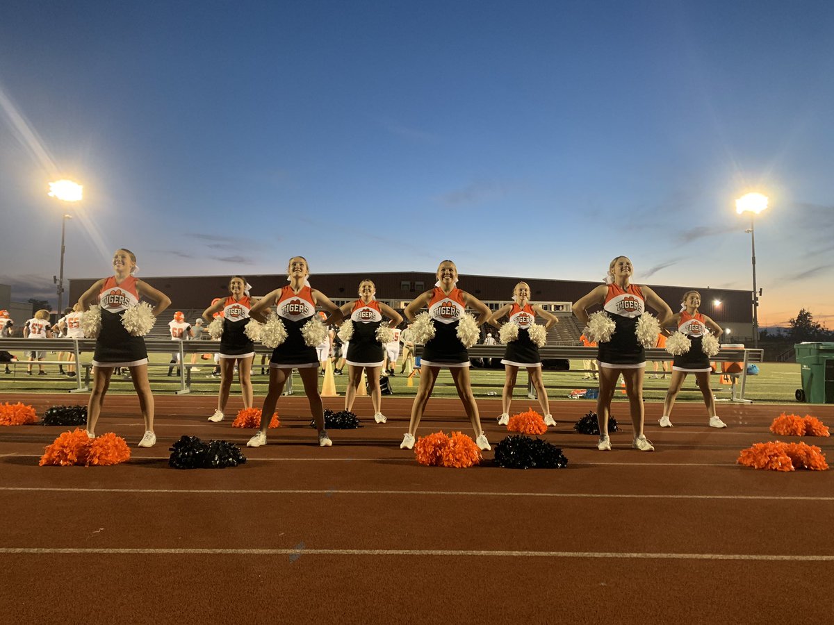 NFTigerCheer's tweet photo. First game of the 2022 season! #nftigerpride https://t.co/i1gdavNOXH