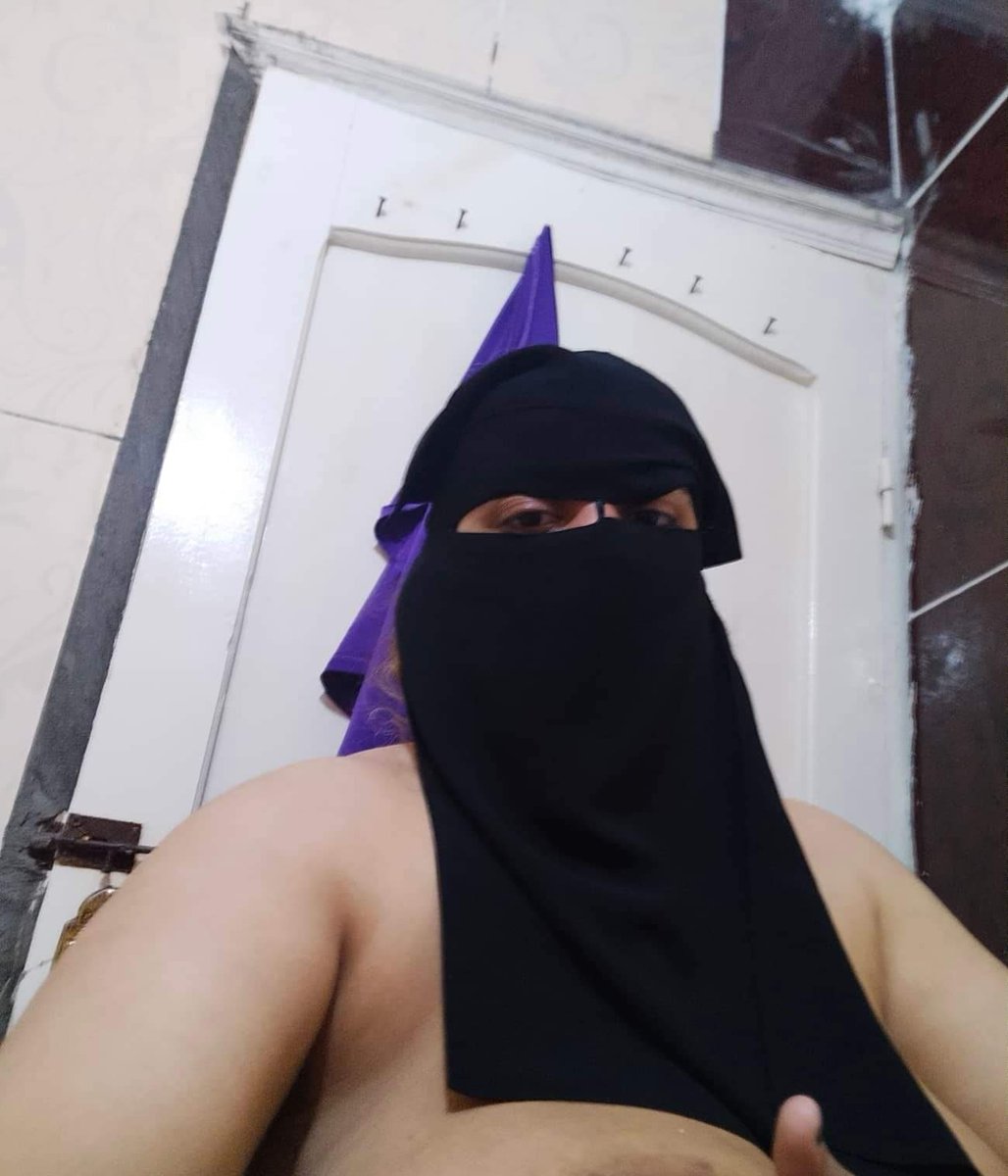 ahmed492000's tweet photo. مين هتصلى الفجر https://t.co/v1zVUrhdjt