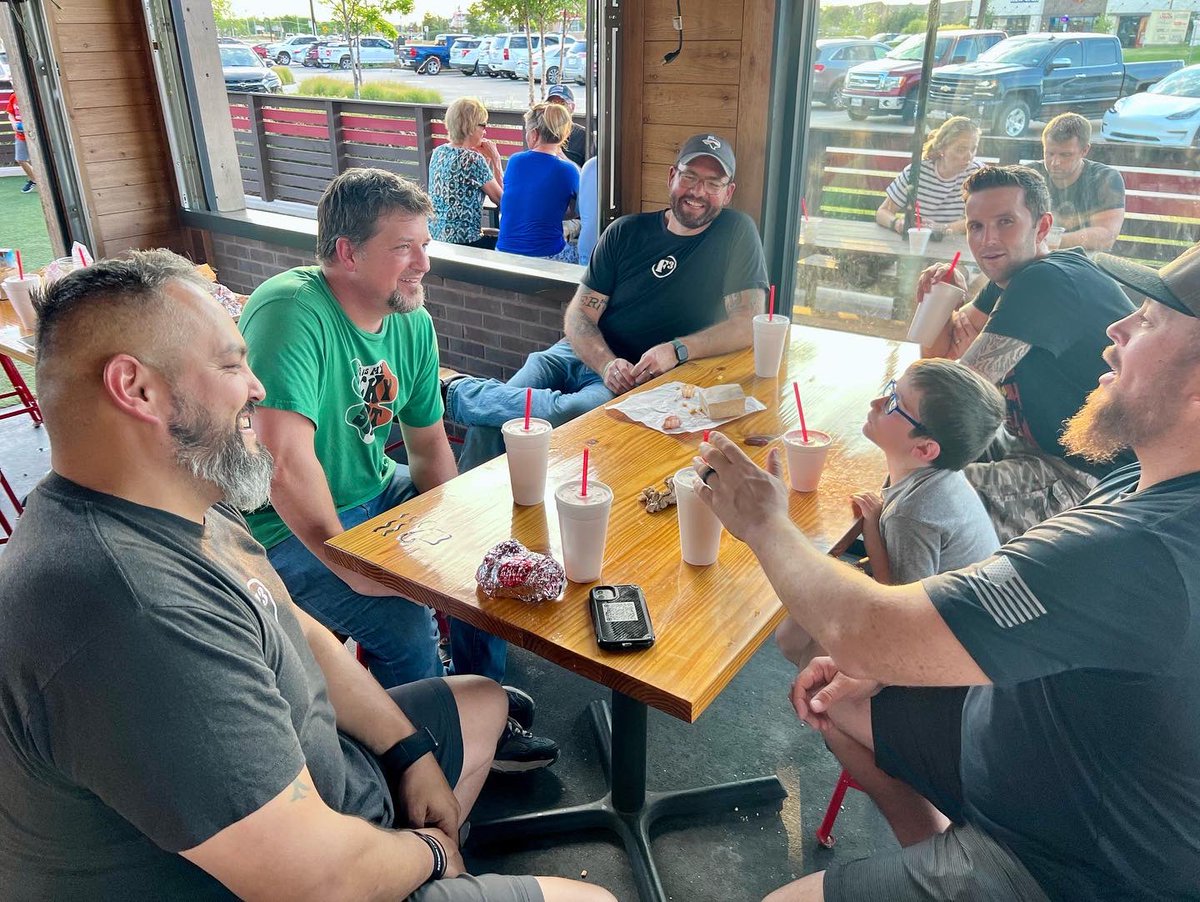 F3Alliance's tweet photo. FELLOWSHIP! It’s the 2nd F in F3! One of the ways we have fellowship is w/ our 2.0 Dinners on 3rd the Thu at 6:30pm. @HatCreekBurgers is a great venue for this! We get the kids out so our significant others can have a quiet night!
#f3alliance #fellowship #winning #hatcreekburger https://t.co/R317p9I7pv