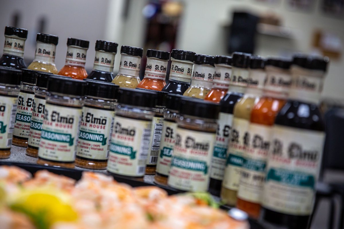 Tonight we celebrated yesterday's milestone win #AtTheVic with shrimp platters, St. Elmo Cocktail Sauce and <a href="/stelmofoods/">St. Elmo Foods</a> products.

Thank you, <a href="/stelmo/">St. Elmo Steak House</a>! 🤜🤛