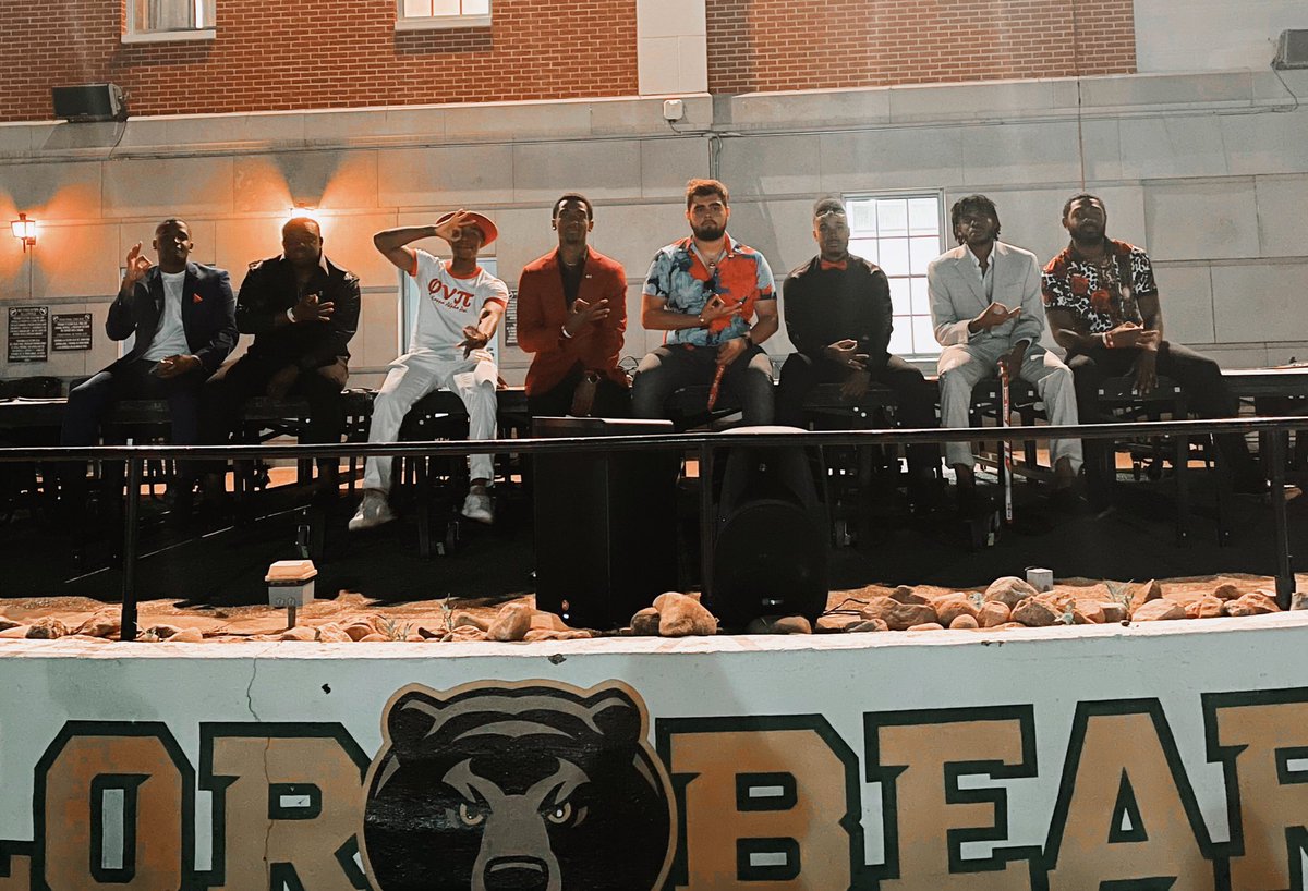 XiSigmaNupes's tweet photo. #WhosWhoAtBU 

♦️The ExeKutive Style Nupes of Kappa Alpha Psi Fraternity, Inc
♦️ Chartered on May 14, 1994
♦️ Purpose: To Encourage Honorable Achievement in Every Field of Human Endeavor
♦️ Fun Fact: Your Girl Loves Us 😳

#BU23 #BU24 #BU25 #BU26 https://t.co/wIdizBDxjU