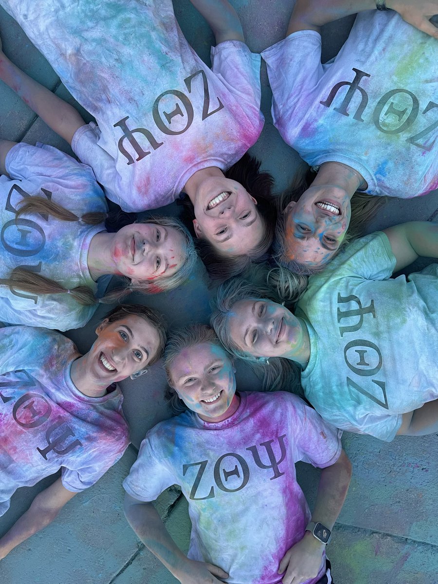 BergGreekLife's tweet photo. The after math of a great night! Thank you to all sororities for their participation in tonight’s color party!
••••••••••••••••••••••••••••
@ZetaThetaPsi @DeltaSigmaChi33 @KappaPsiOmega @PHISociety https://t.co/0KrNDhMWPZ