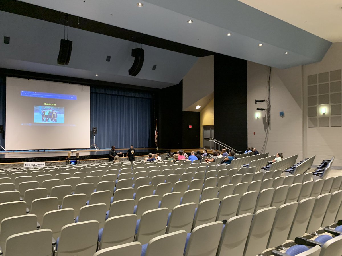 CoachTanyaRM's tweet photo. Popped in on meetings for  @rmfockey @RMGirlsSoccer @Bs_holli #RMXC @UriosteBrian @CoachWijeratne!! 🚀💛🖤♥️🚀 @RocketsSportsRM @RMHS_principal @Rocket__Nation @RMathleticboos1 https://t.co/eLpGpw8WQY