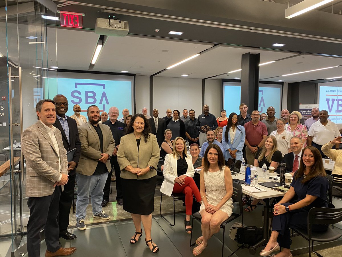 SoCalVBOC's tweet image. It was an honor to have @SBAgov Administrator @SBAIsabel join us at the OVBD Veterans Business Outreach Center Training Summit where 22 VBOCs came together to network, connect and get updates on the @Boots2Business curriculum, #marketing and more! 

#VetBiz #SoCalVBOC