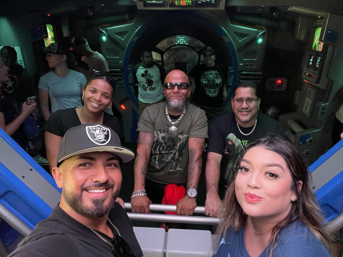 Alex Fuentes (@alex_fuentes85) on Twitter photo At the happiest place on earth!! #DisneyTeamBuild2022 #HawthroneTeam0620 <a href="/marcela_thd/">Marcela Sánchez</a> <a href="/gonzalezcesar19/">Cesar Gonzalez</a> <a href="/THD_Daisy/">Daisy Robinson</a> <a href="/Crystal_Thd_/">Crystal 🦋</a> @charles_vaughn1 <a href="/n_calzada0620/">Nicole Calzada</a> At the happiest place on earth!! #DisneyTeamBuild2022 #HawthroneTeam0620 <a href="/marcela_thd/">Marcela Sánchez</a> <a href="/gonzalezcesar19/">Cesar Gonzalez</a> <a href="/THD_Daisy/">Daisy Robinson</a> <a href="/Crystal_Thd_/">Crystal 🦋</a> @charles_vaughn1 <a href="/n_calzada0620/">Nicole Calzada</a>
