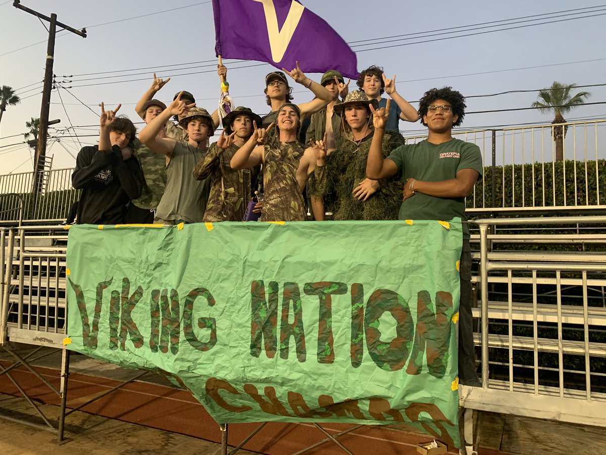 StudentSectRep's tweet photo. Road Warriors! Valencia Viking Nation making the trip despite that horrible Los Angeles traffic! Legends! https://t.co/al02eGDcYf
