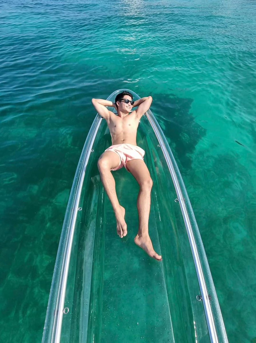 BaeDayEveryday's tweet photo. Baeby @eianrances Eian Rances  during these rainy days #BaeDay #BaeWatch #BaeCation 
Partners :
Cooltura Salon Malolos 
Rainbow Connection Travel Agency 
.
. 
.
#mancrush #malemodel #asianhunk #pinoymodel #pinoyhunk #sexyboys #sexiestpinoys #instalove https://t.co/xi2SF3Nipu